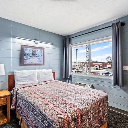 Broadway Inn Council Bluffs Esterno foto