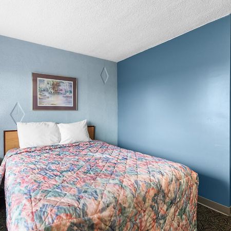 Broadway Inn Council Bluffs Esterno foto