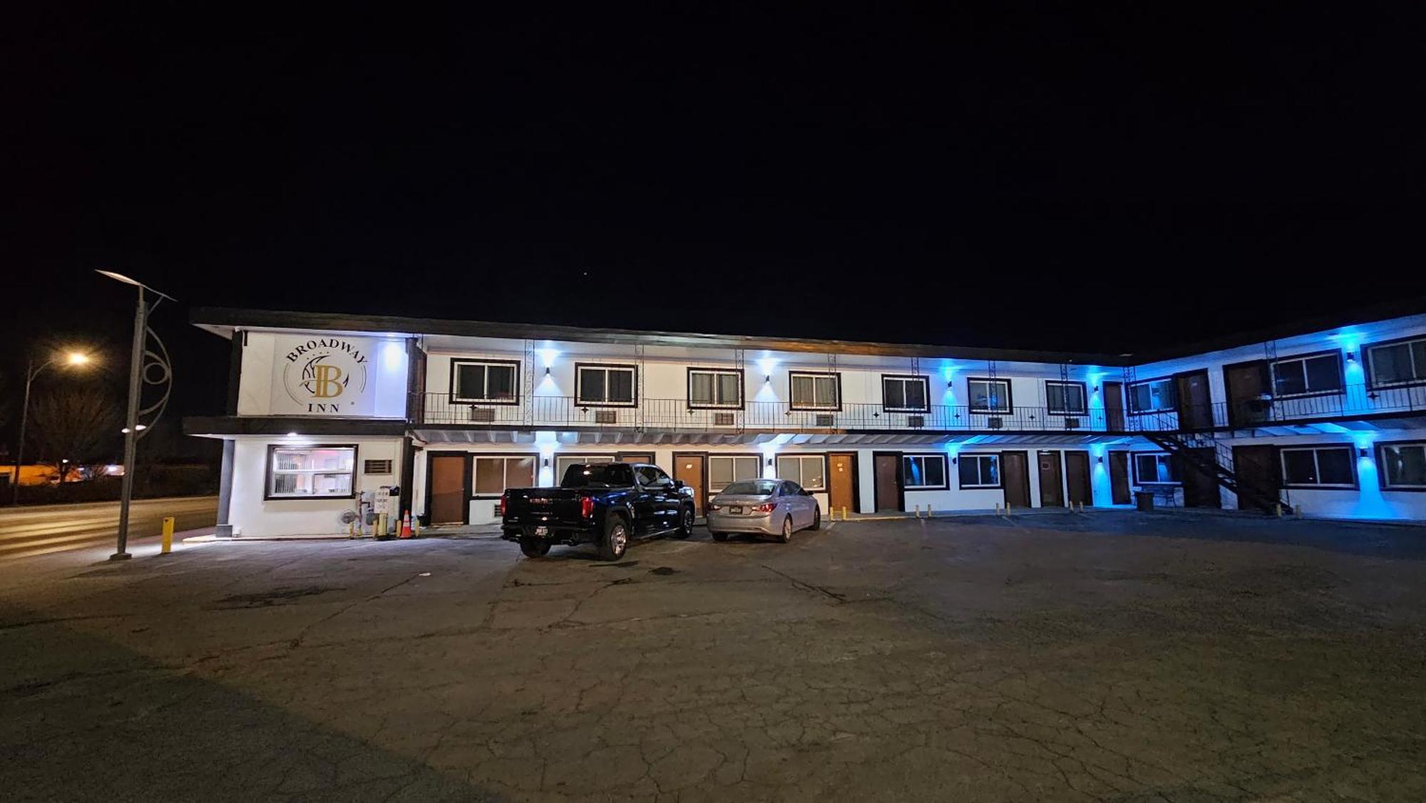 Broadway Inn Council Bluffs Esterno foto
