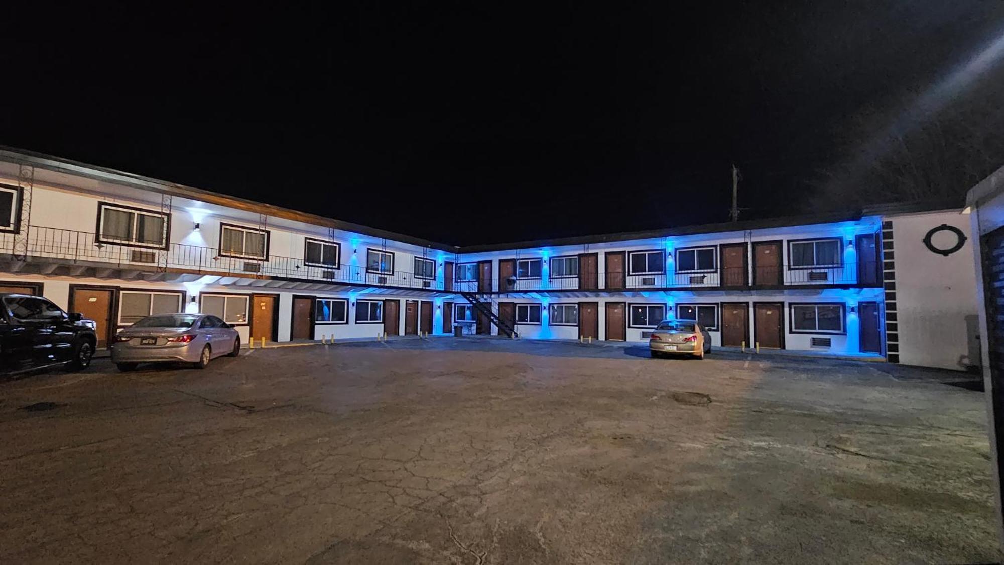 Broadway Inn Council Bluffs Esterno foto